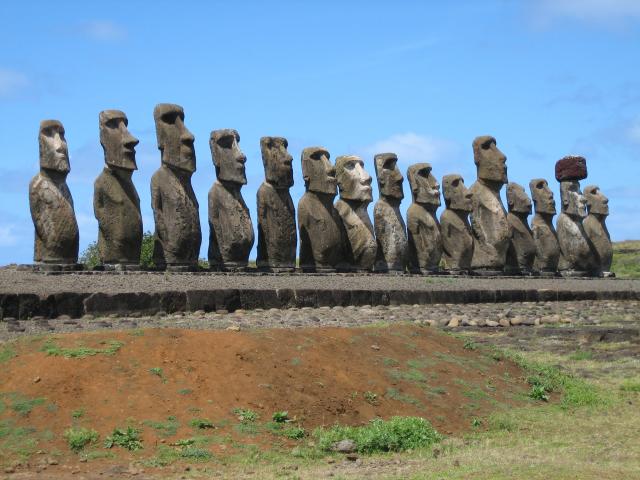 moai row2